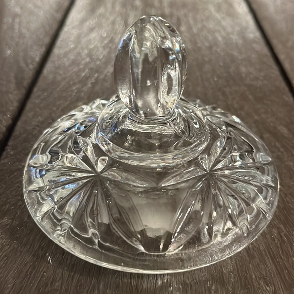 Vintage Glass Sugar Bowl - Picture 4 of 6
